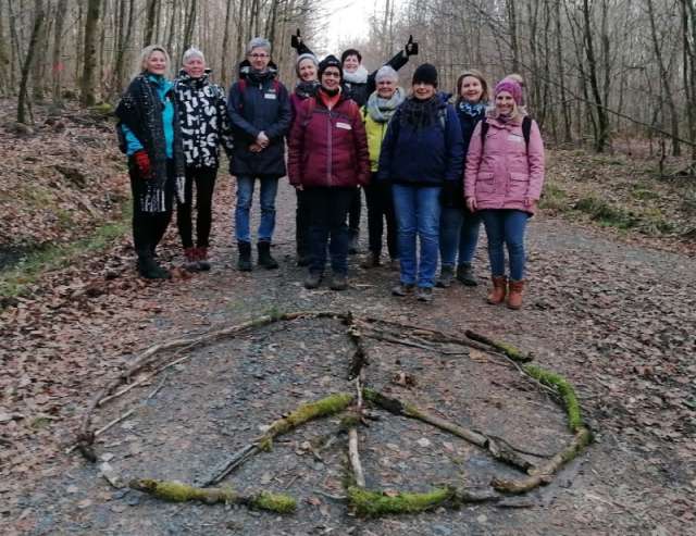 Freundschaftswaldbaden für Frauen zum Welt-Frauentag